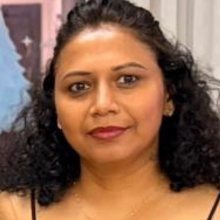 Thamara D.