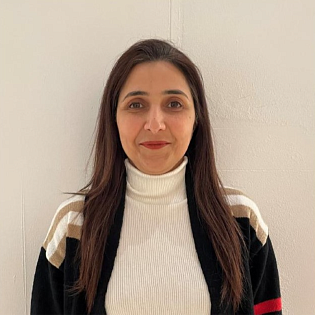 Samina A.