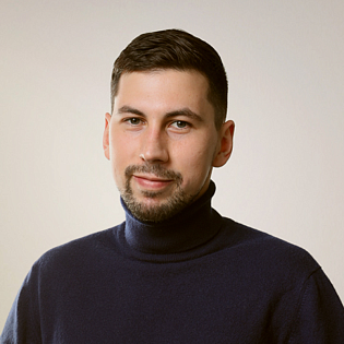 ILYA P.