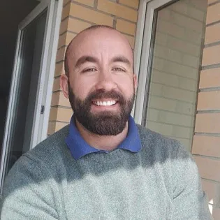 Chris W.